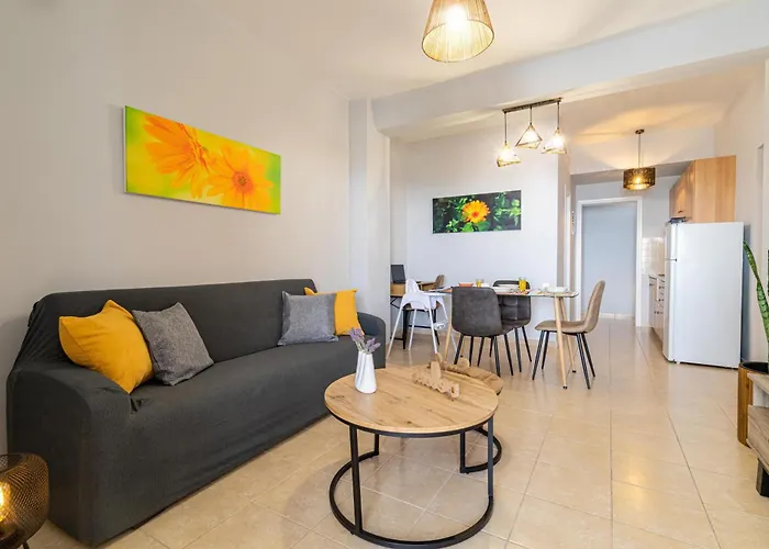 Iliana Apartments