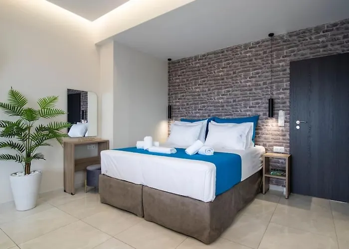 Blue Heaven Studio With Seaview