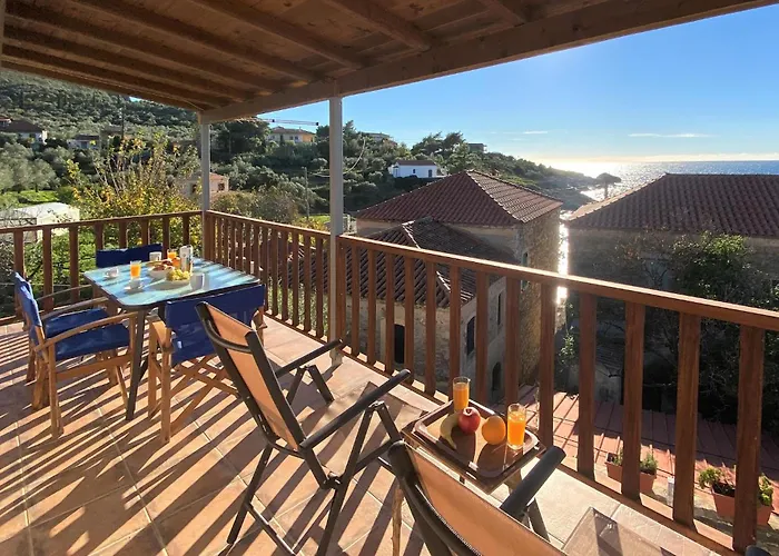 Lovely Home In Agios Dimitrios Mani With Kitchen