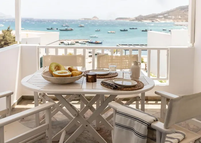 Om Living Milos