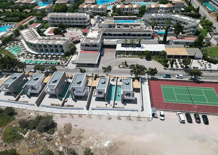 Delfinia Resort