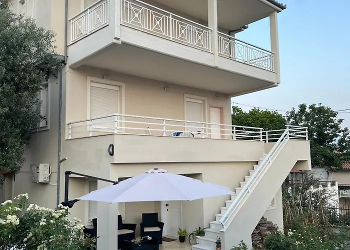 Aiolos Seaside Apartment