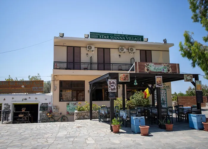Star Sianna Village Rooms To Let