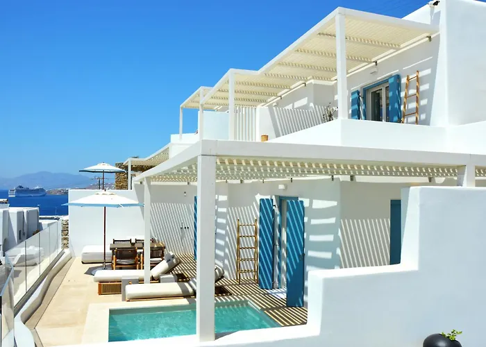 Νumi Boutique Hotel