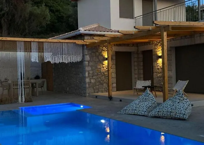 Zephyros Villas - Agios Nikitas
