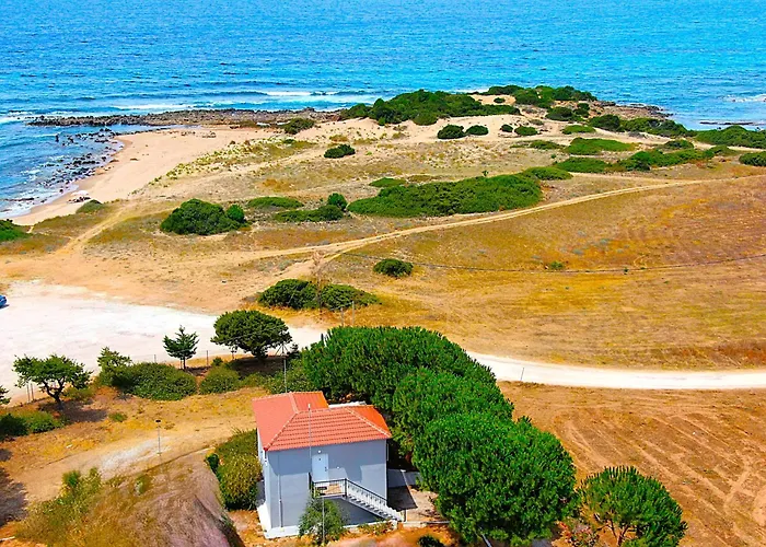 Romanos Beach Villas