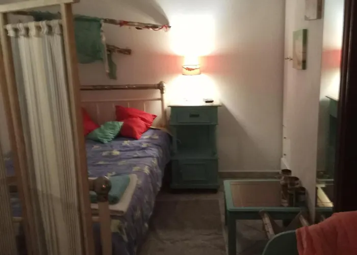 Maria\'S Rooms Syros