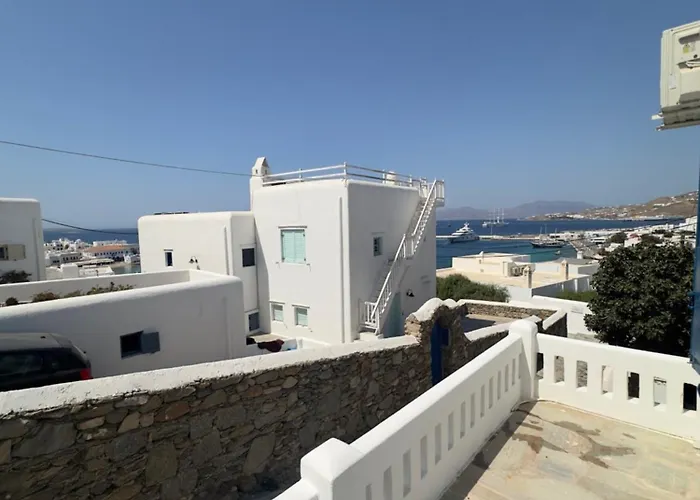 Selini Khora