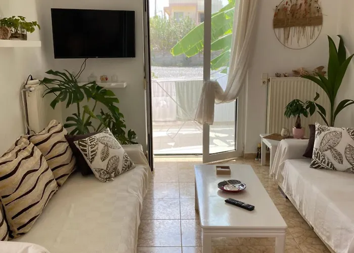 Maria Cozy Apartment 30M From The Sea