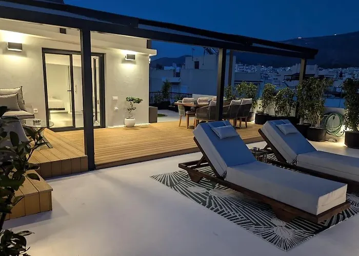 Loft With Panoramic View Near The Center Of Athens