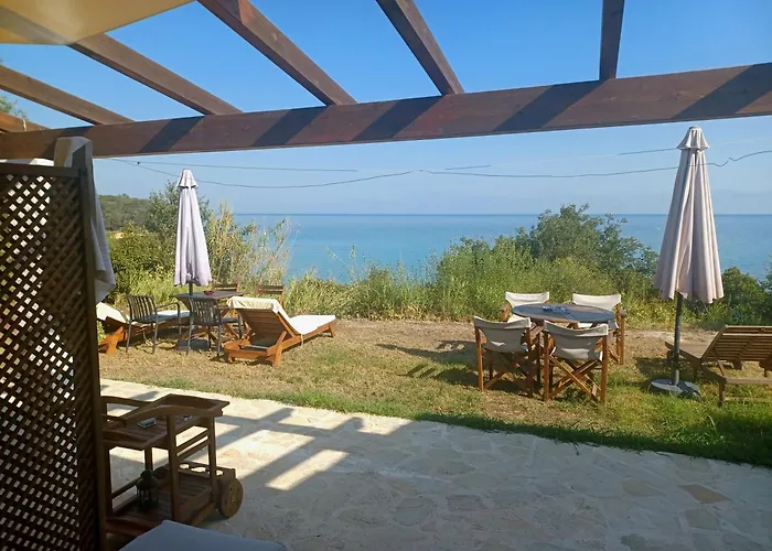 Sklavenitis Panoramic Seaview Beach Apartment
