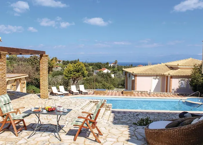 Amazing Home In Koroni With Wifi