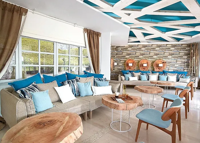 Kythnos Bay Hotel
