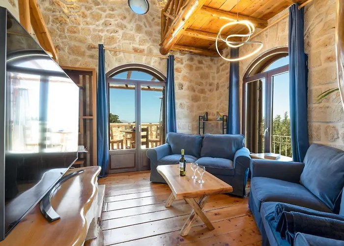 Villa Aphrodite Private Heated Pool