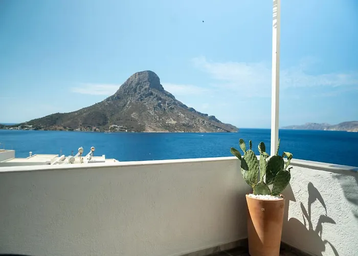 Manifesto Apartment I