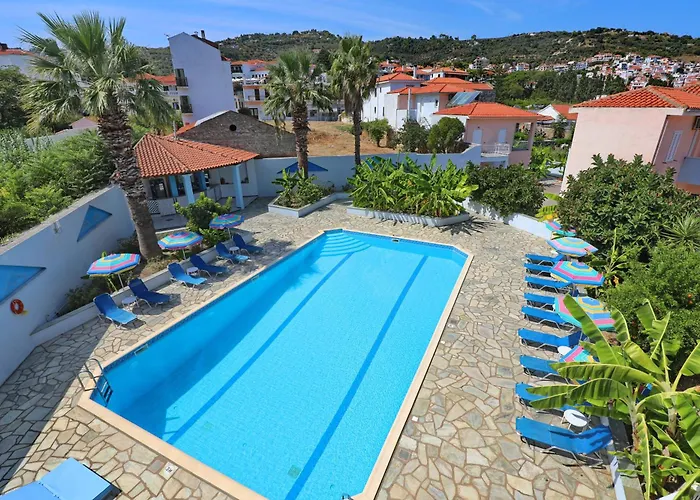 Dolphin Hotel