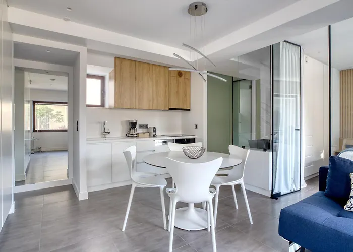 Gsm Elevated Luxury Suites