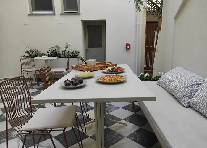 Enδόtera Chios Apartments