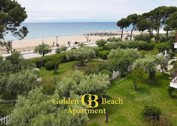 Golden Beach Apartment