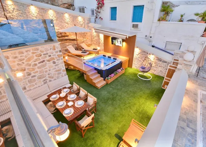 Villasonboard Rock Villa 3 Bed, 3 Bath, Jacuzzi, Seaside Ermioni