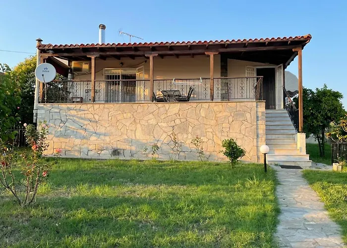 Carefree Dreams : Cottage In Flogita Chalkidiki