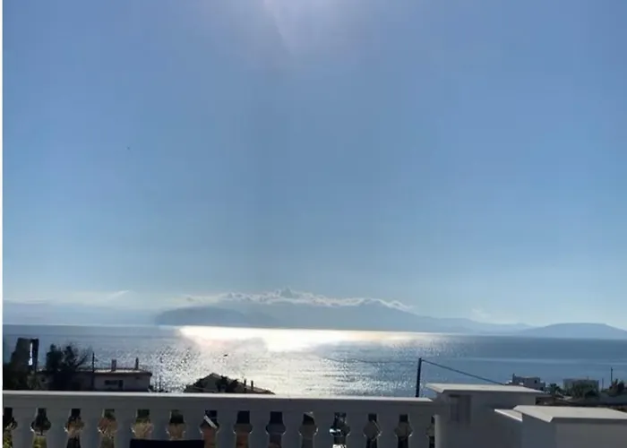 The White House Beach Villa