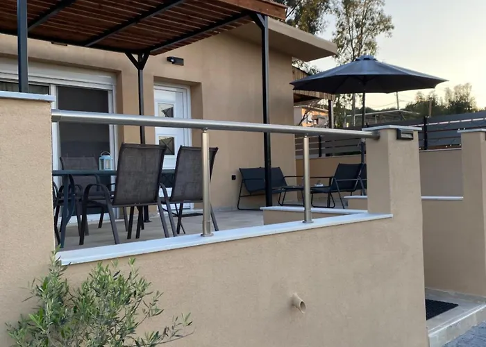 Thalia\'S House