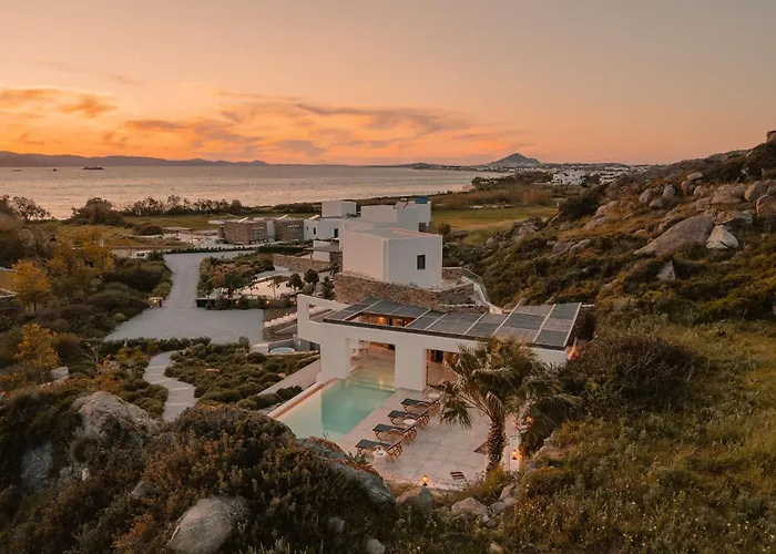 Villa Sorriso - Plaka Beach, Seaview, Pool