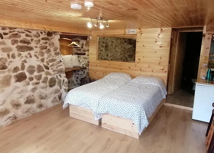 Adonis Guest House
