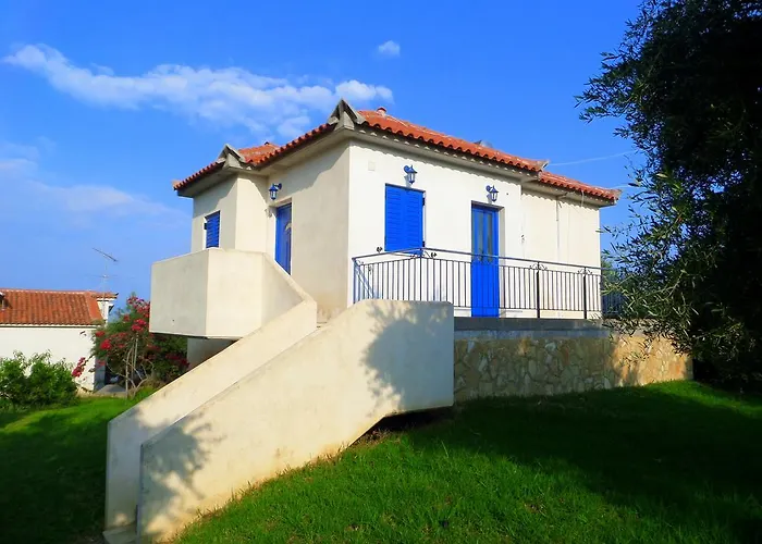 Tentes Holiday Homes