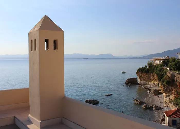 Avia Holiday Homes