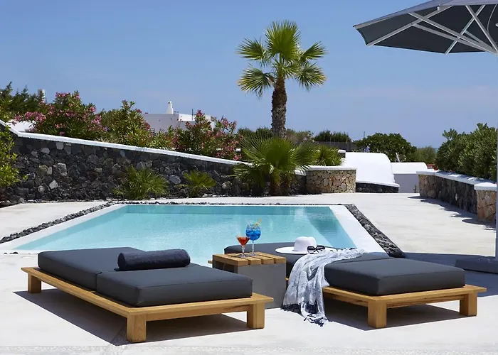 Amor Hideaway Villas