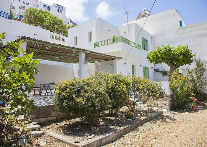Family Home Portokatapola