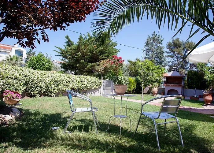 Apartments Eleni 4 Seasons