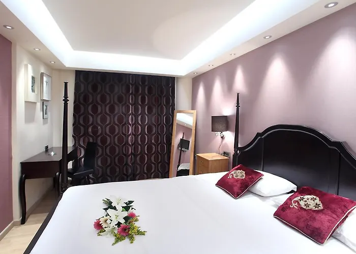 Comfy Boutique Hotel