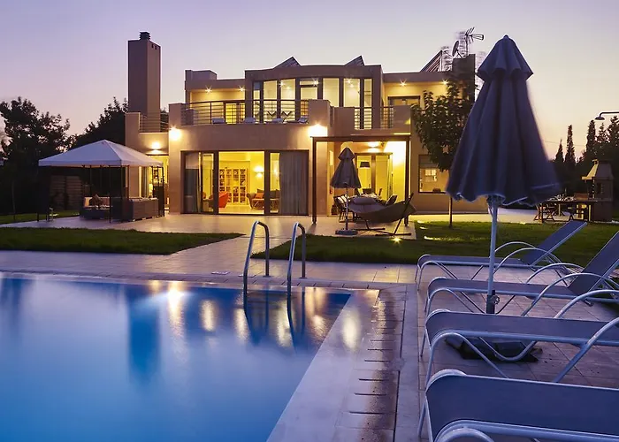 Luxury Villa Trapezia