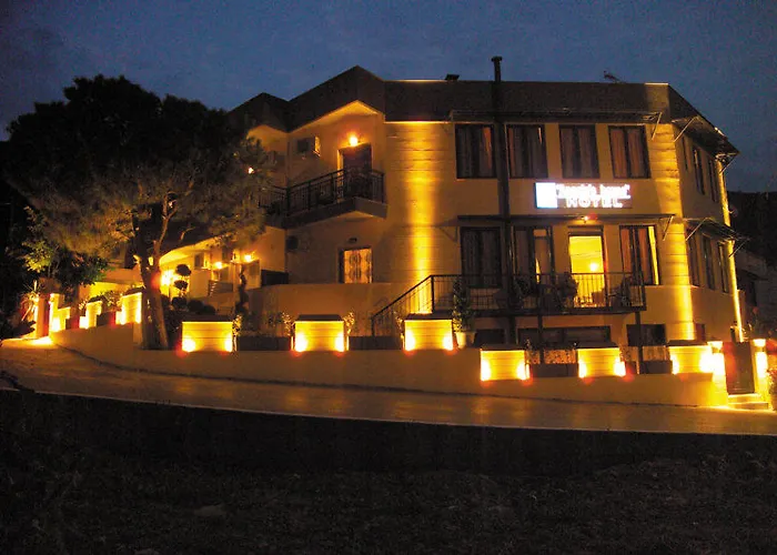 Angela\'S House Hotel