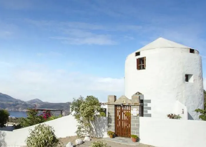 Drougas\' Windmill