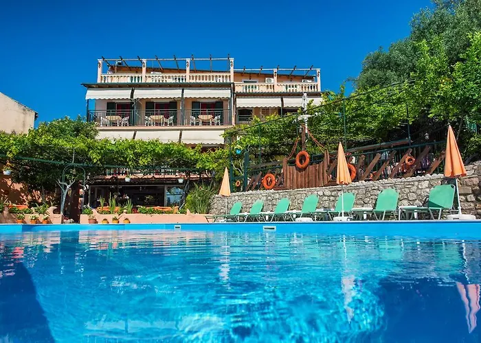 Argo Pool & Bar