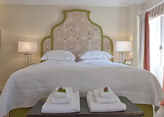 Achillion Liston Suites