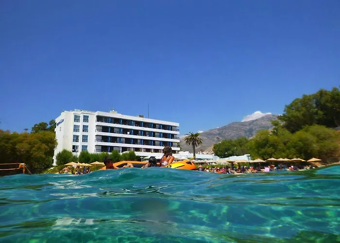 Apollon Suites