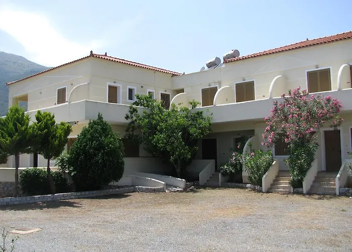 Skoutari Beach Hotel