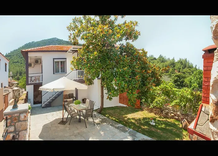 Evmorfias House