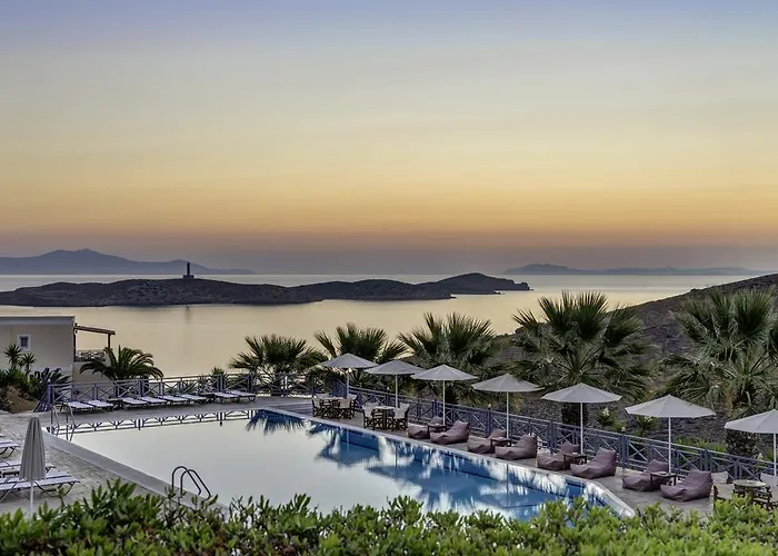Sunrise Beach Suites
