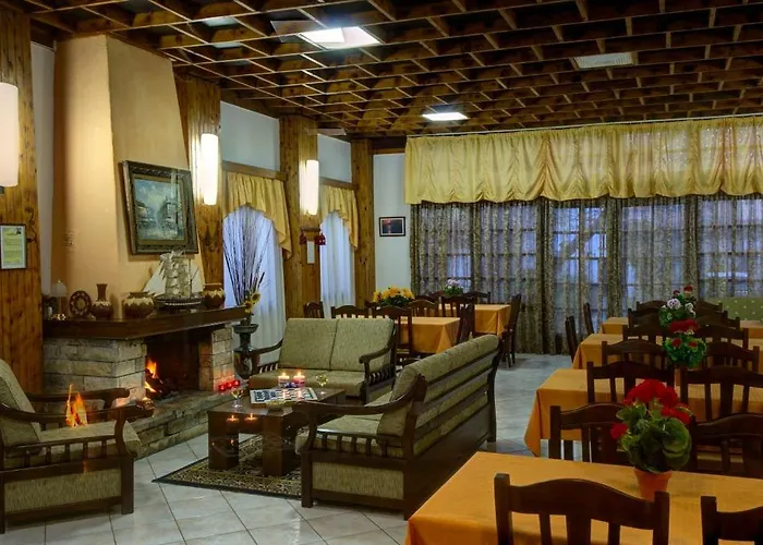 Izela Hotel
