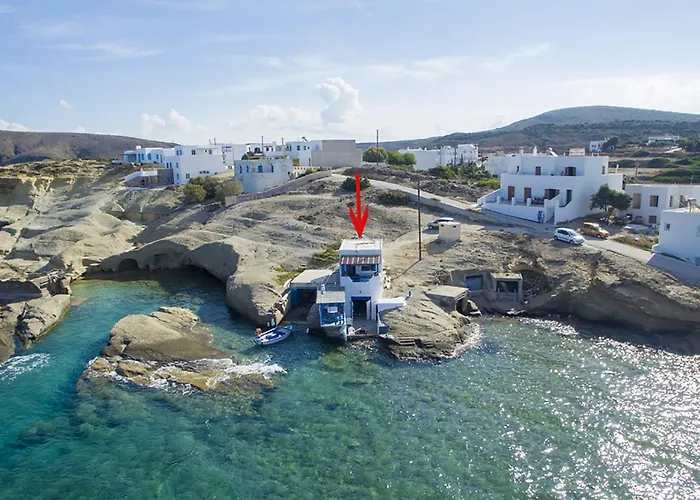 Fisherman\'S Syrma House