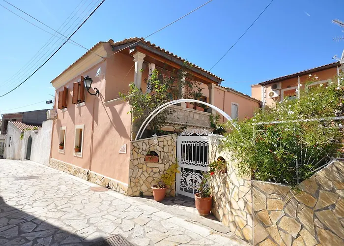 Villa Makrades 2