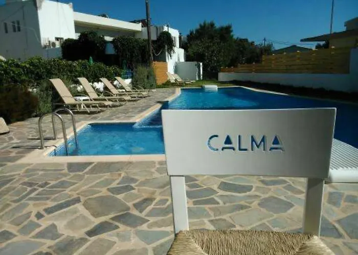 Calma Apartments & Studios