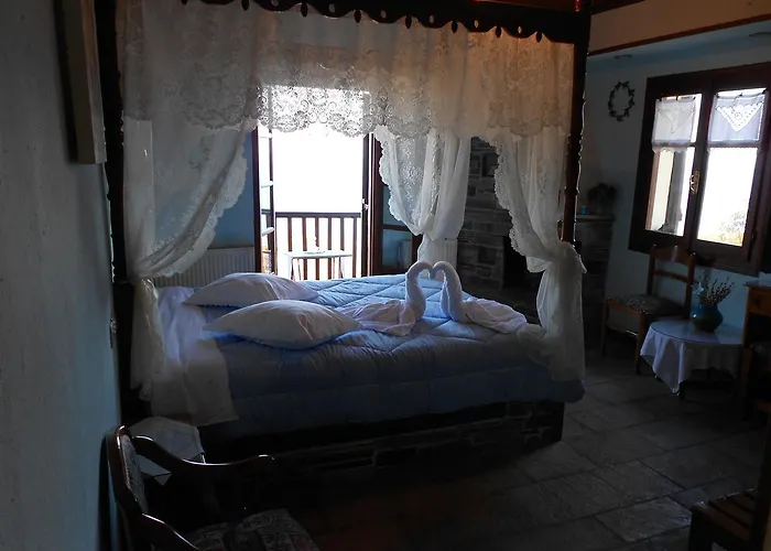 Diogenis Hotel