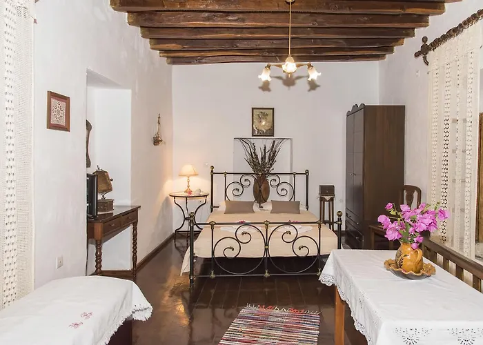 Villa Maria Traditional Home